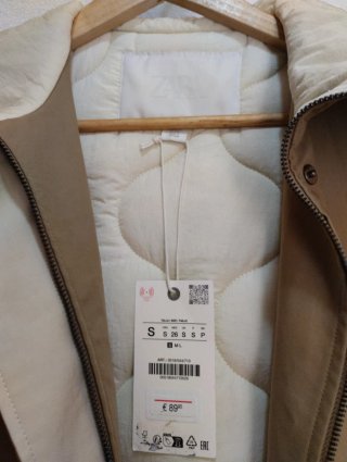 Gabardina/Parka Beige Talla S