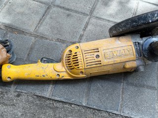 Amoladora Radial DeWalt