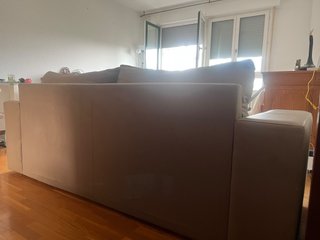 Sofá 3 plazas – 150 €