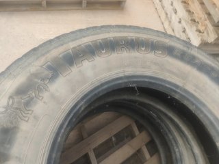 2 Neumáticos de Camión 315/80R22.5