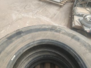 2 Neumáticos de Camión 315/80R22.5