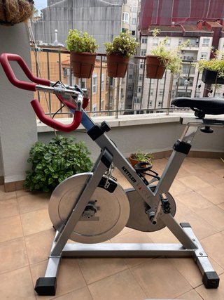 Bicicleta Estática Kettler Racer