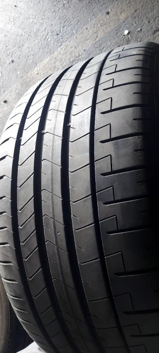 1Neumático 275/35 R20 102Y