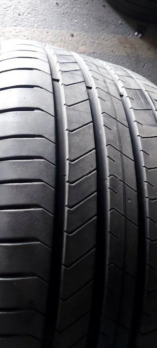 1Neumático 275/35 R20 102Y