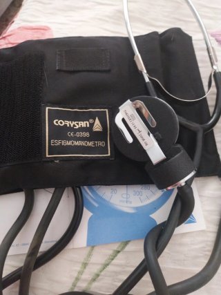 Esfigmomanómetro Corysan Analógico