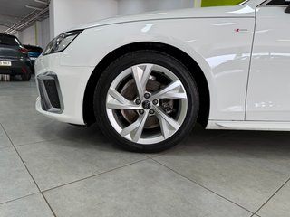 Audi A4 S-line 35 2.0 TDI 163CV S-Tronic MHEV