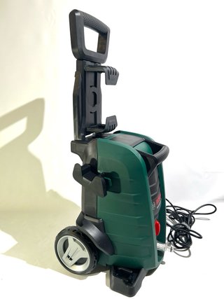 Hidrolimpiadora Bosch UniversalAquatak 125