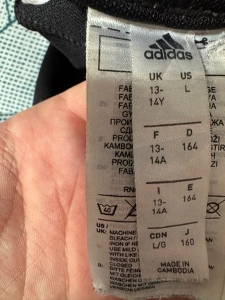 Pantalón chándal Adidas negro talla 13-15 niños