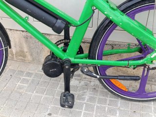 Bicicleta Eléctrica Paseo Verde/Morado Nueva