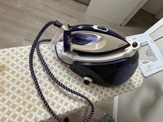 Centro de planchado Philips PerfectCare Expert