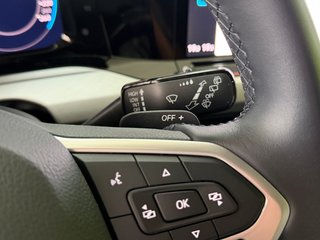 Volkswagen Golf Life 1.0 eTSI 110CV DSG MHEV
