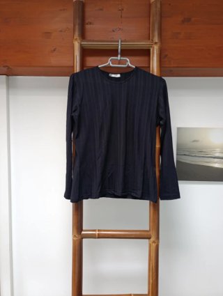 Maglia nera maniche lunghe