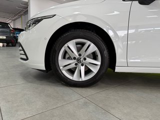 Volkswagen Golf Life 1.0 eTSI 110CV DSG MHEV