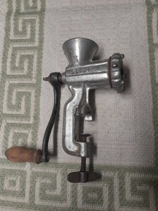 Picadora de carne manual ELMA 5