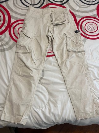 Pantalón Cargo Beige