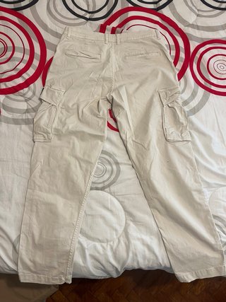 Pantalón Cargo Beige