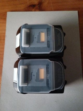 BATERÍAS MAKITA 18 V / 4.0 AH MODELO BL 1840B