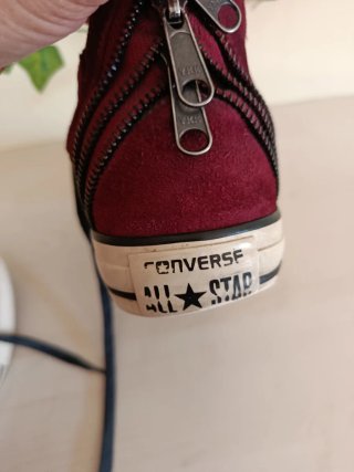 Converse bordeaux in camoscio