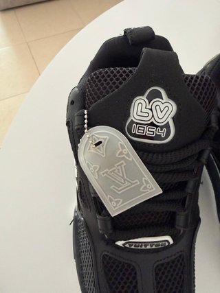 Zapatillas Louis Vuitton Negras