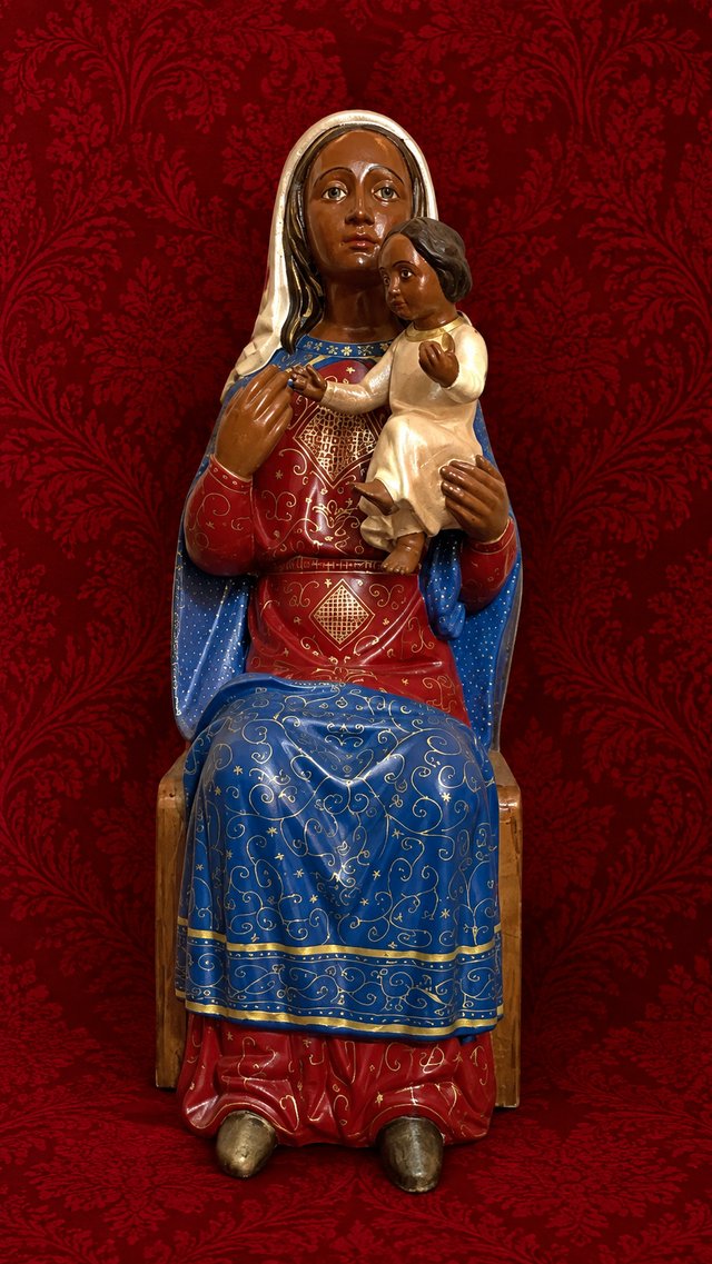 Virgen con Niño