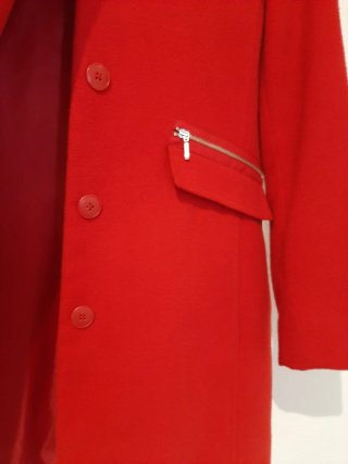 Abrigo rojo