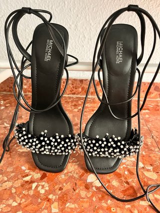 Sandalias Michael Kors con pedrería