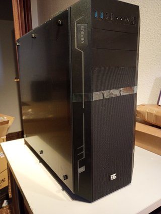 Caja PC Versus Cristal con 5 Ventiladores RGB