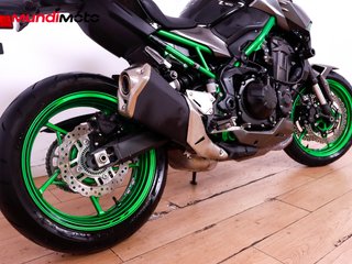 KAWASAKI Z 900
