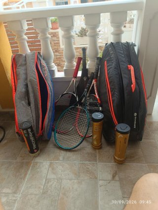 Set de 4 Raquetas y 2 Bolsas de Tenis