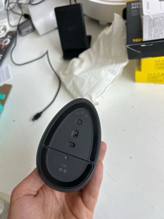 Ratón ergonómico Logitech Lift Left