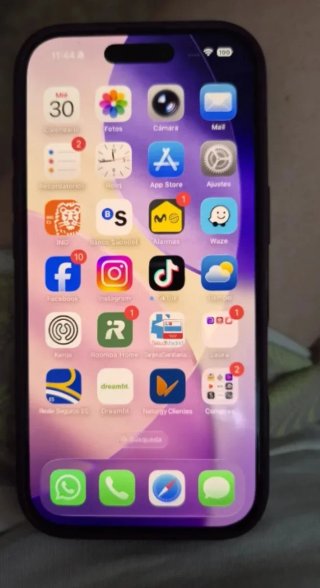 iPhone 17