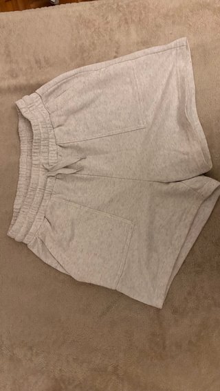 Pantalón corto