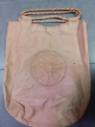 Bolso de Cuero Artesanal