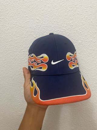 Gorra Nike Azul con Llamas Naranja