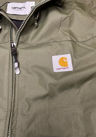 Cortavientos Carhartt verde
