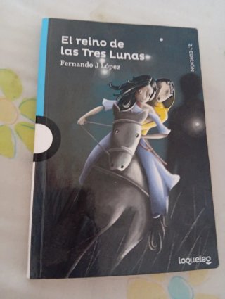 Libro el reino de las tres lunas