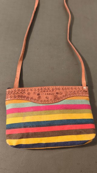 Bolsito Multicolor Cuero