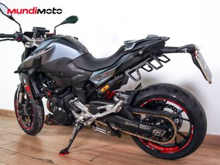 BMW F 900 R