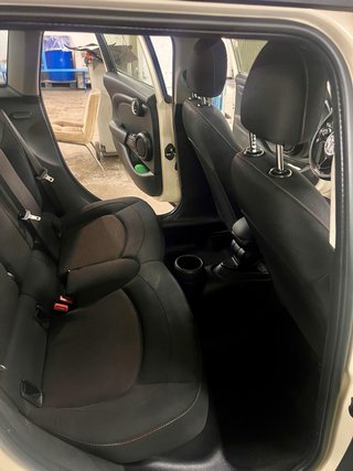 🔥 ¡MINI One 1.5 D 5 Puertas, consumo minimo