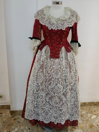 Traje de Fallera Rojo