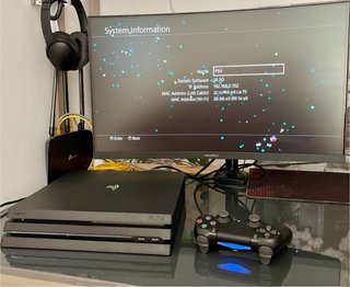 PlayStation 4 Pro 1TB + Mando + NBA 2K18