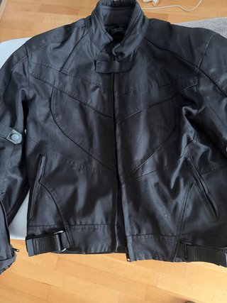 Chaqueta de moto negra