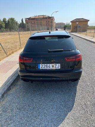 Audi A6  Black edition