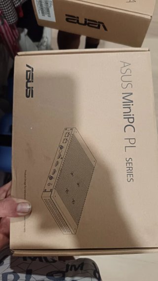 Mini PC ASUS PL64-b