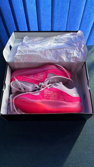 Nike KD 16 “Aunt Pearl” | Talla 42,5 | Nuevas