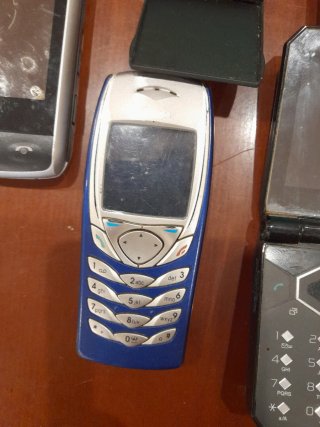 Lote móviles antiguos LG Nokia Alcatel
