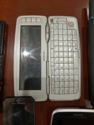 Lote móviles antiguos LG Nokia Alcatel