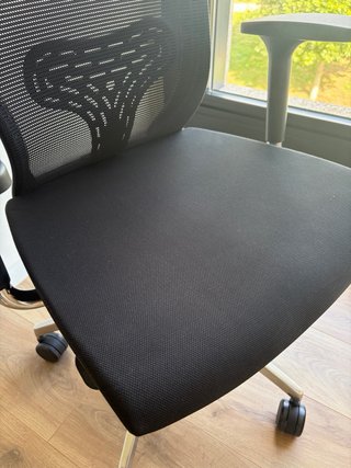 Silla Ergonómica de Escritorio Negra