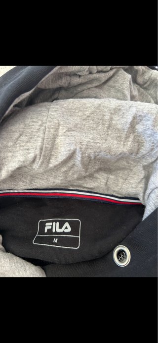 Sudadera Fila Negra con Capucha