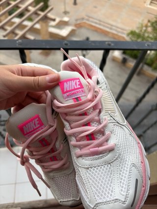 Nike Vomero 5 Mujer Rosa y Blanco